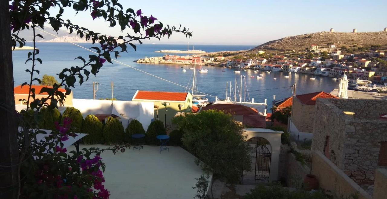 Marina Castellana Studios II Chalki Town Exteriör bild