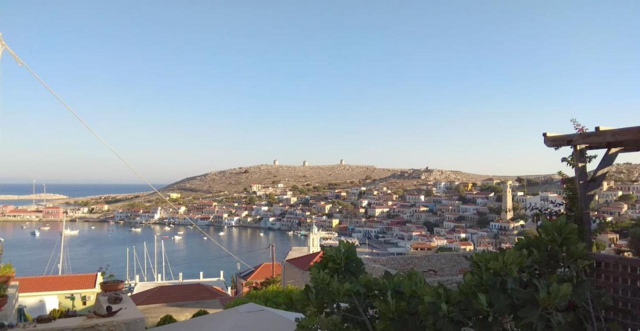 Marina Castellana Studios II Chalki Town Exteriör bild