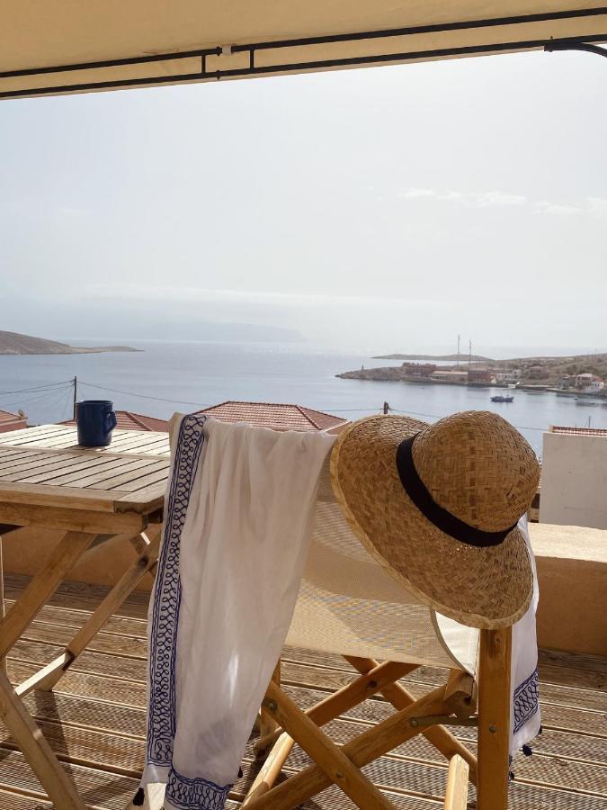 Marina Castellana Studios II Chalki Town Exteriör bild