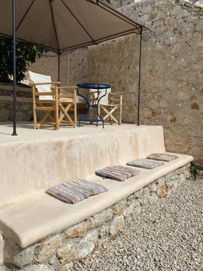 Marina Castellana Studios II Chalki Town Exteriör bild