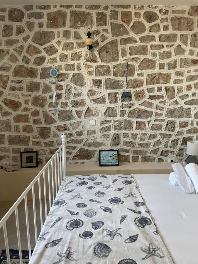 Marina Castellana Studios II Chalki Town Exteriör bild