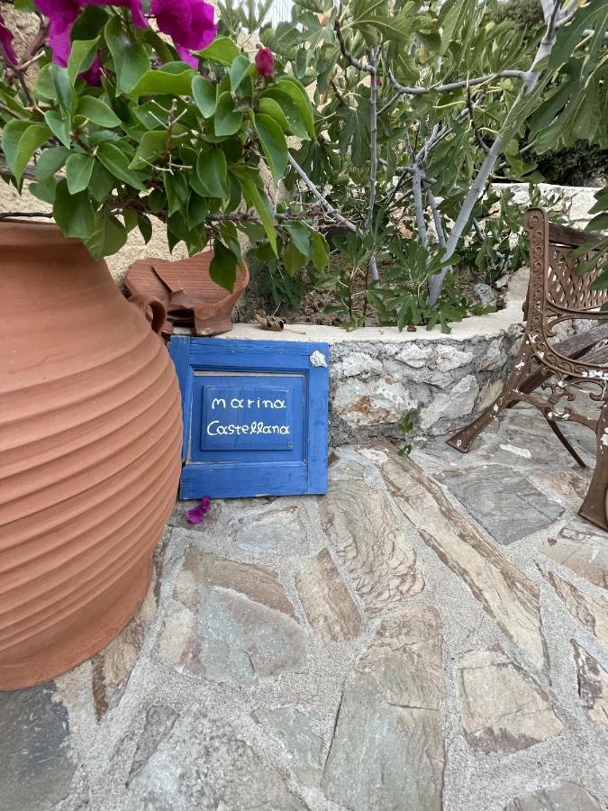 Marina Castellana Studios II Chalki Town Exteriör bild